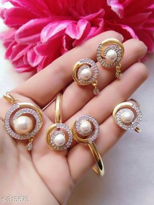 Gold diamond bracelets 1