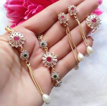 Gold diamond bracelets 1