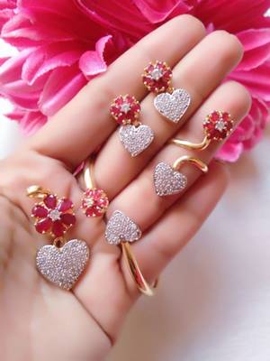 Gold diamond bracelets 1