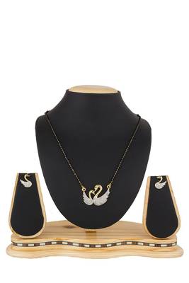 Gold diamond mangalsutra 3
