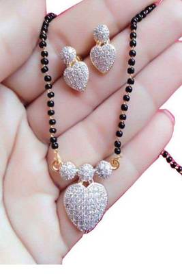 Gold diamond mangalsutra 2