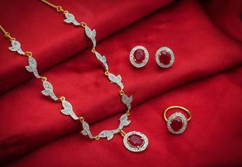Gold diamond necklace-sets 1