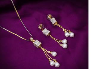 Gold diamond necklace-sets 1