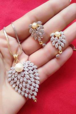 Gold diamond necklace-sets 2