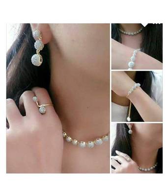 Gold diamond necklace-sets 1