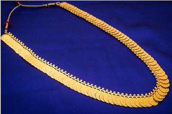 Gold diamond chokers 1