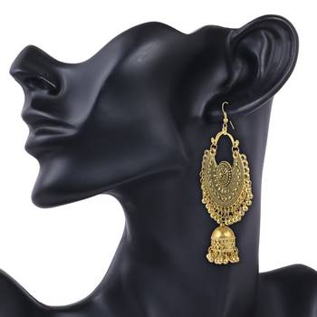 Gold Earrings 3