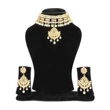 White Necklace Sets 2