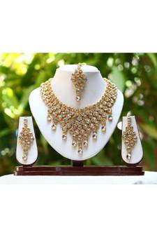 Reeti Fashions Uncut Kundan Raani Haar Elegant Necklace Set