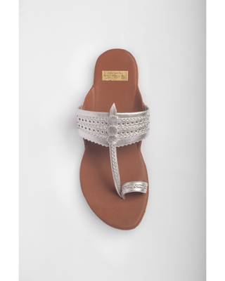 Brown &Silver Kolhapuris 3