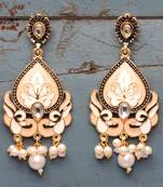 Beige danglers-drops