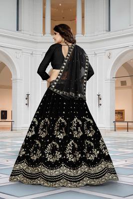 Black embroidered velvet semi stitched lehenga 3