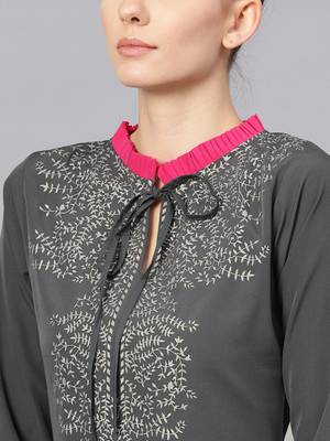 Grey plain crepe kurta and palazzo with dupatta 2