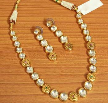 White Necklace-Sets 1