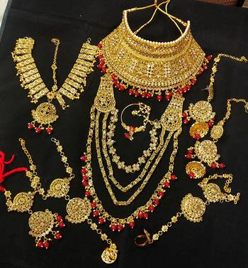 Latest Indian Bollywood Kundan Pearl Red Golden Full Bridal Jewelry set 1