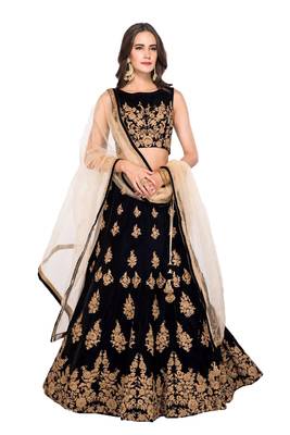 Black embroidered velvet semi stitched lehenga 1
