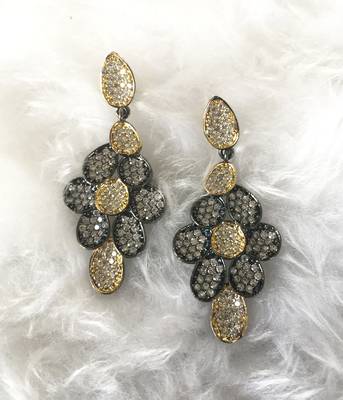 Gold earrings 2