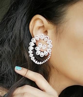 Gold earrings 2