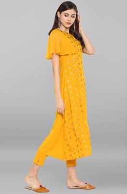 Magenta printed crepe ethnic kurtis 4