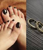 Gold toe-rings