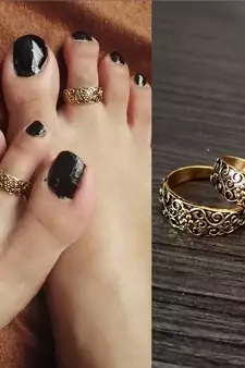 Gold toe-rings
