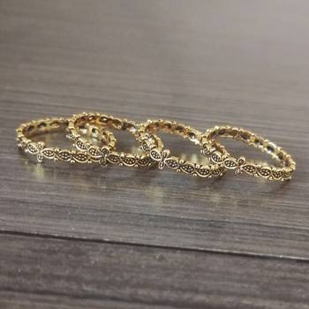 Slim Elegant Matt Gold Toe Rings 4 Pc Combo 1