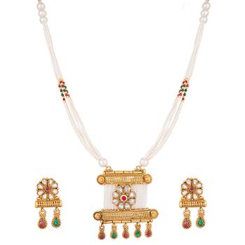 White emerald  necklaces 2
