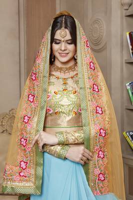 Orange embroidered georgette saree with blouse 3