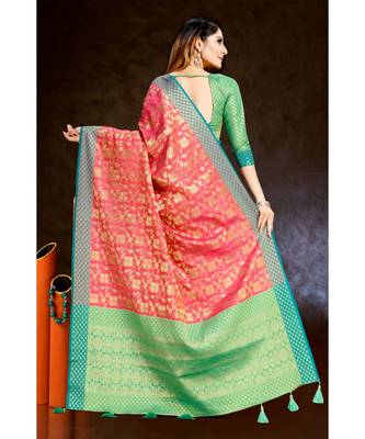 Pink woven silk blend saree with blouse 2