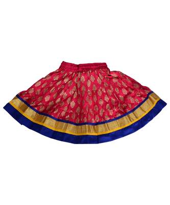 Pink Baby Girls Skirt and Top Self Design Hand Block Gold Print 4
