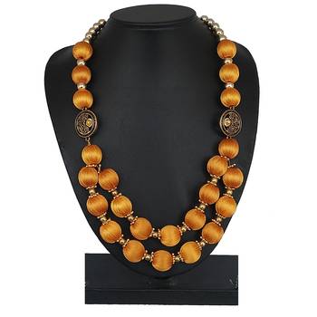 Gold party-jewellery 1