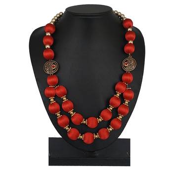Red party-jewellery 1