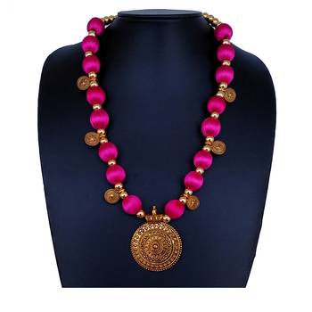 Pink Party Jewellery 1