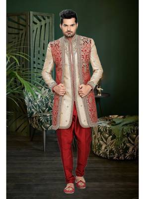Gold Embroidered Jaquard Stitched Sherwani 1