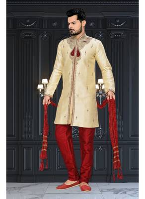 Gold Embroidered Jacquard Stitched Sherwani 1
