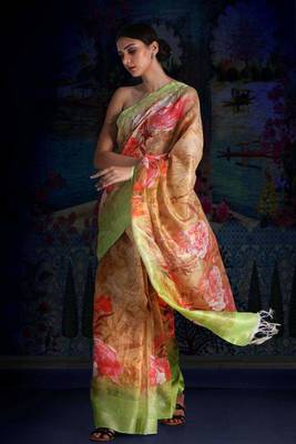 Light Green Digital Printed Linen Saree With Zari Border & Pallu 2