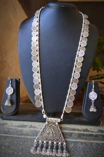 Silver Metallic Necklace-Sets