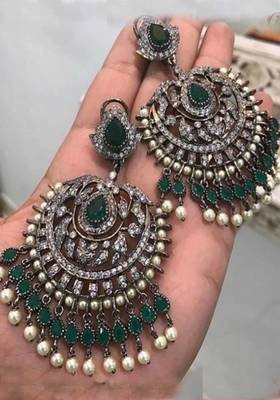 Green Chandbali 1