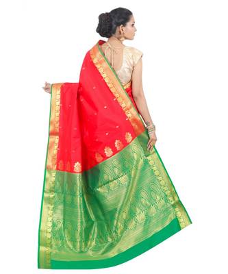 Red woven Banarasi Saree with blouse 3