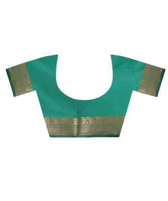 Red woven Banarasi Saree with blouse 4