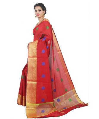 Maroon woven Banarasi Saree with blouse 2