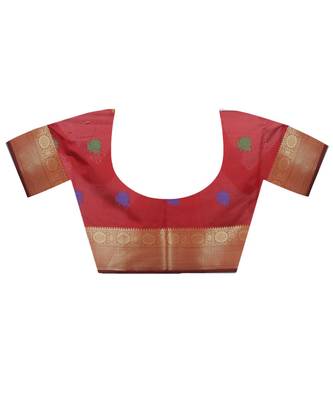 Maroon woven Banarasi Saree with blouse 4