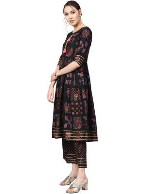 Black printed crepe party wear kurta with pant 4