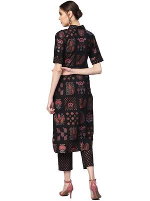 Black printed crepe party wea kurta with pant 5