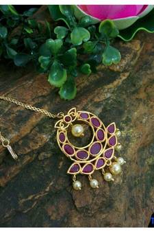 Beautiful Gold Plated Kempu  Maang Tikka
