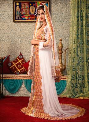 White Embroidered Silk Blend Islamic Kaftans 2