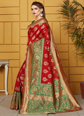 Red woven silk blend saree with blouse 3
