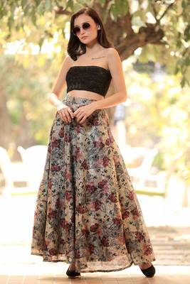 Vintage Rose Digital Printed Flaired Long Skirt 1