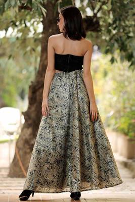 Black Rose Digital Printed Flaired Long Skirt 3