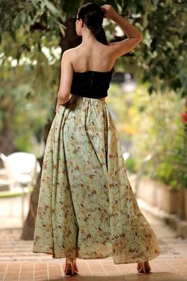 Blossom Digital Printed Flaired Long Skirt 3